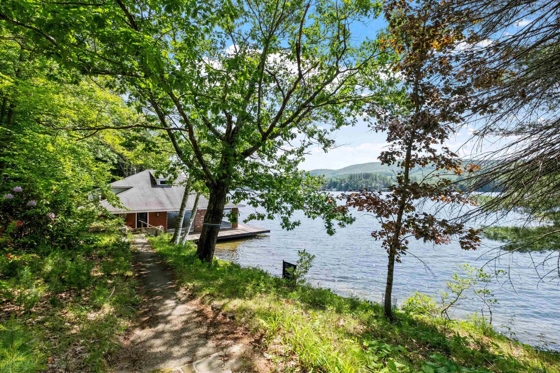 21 Silver Cascade Way Alton NH 03810