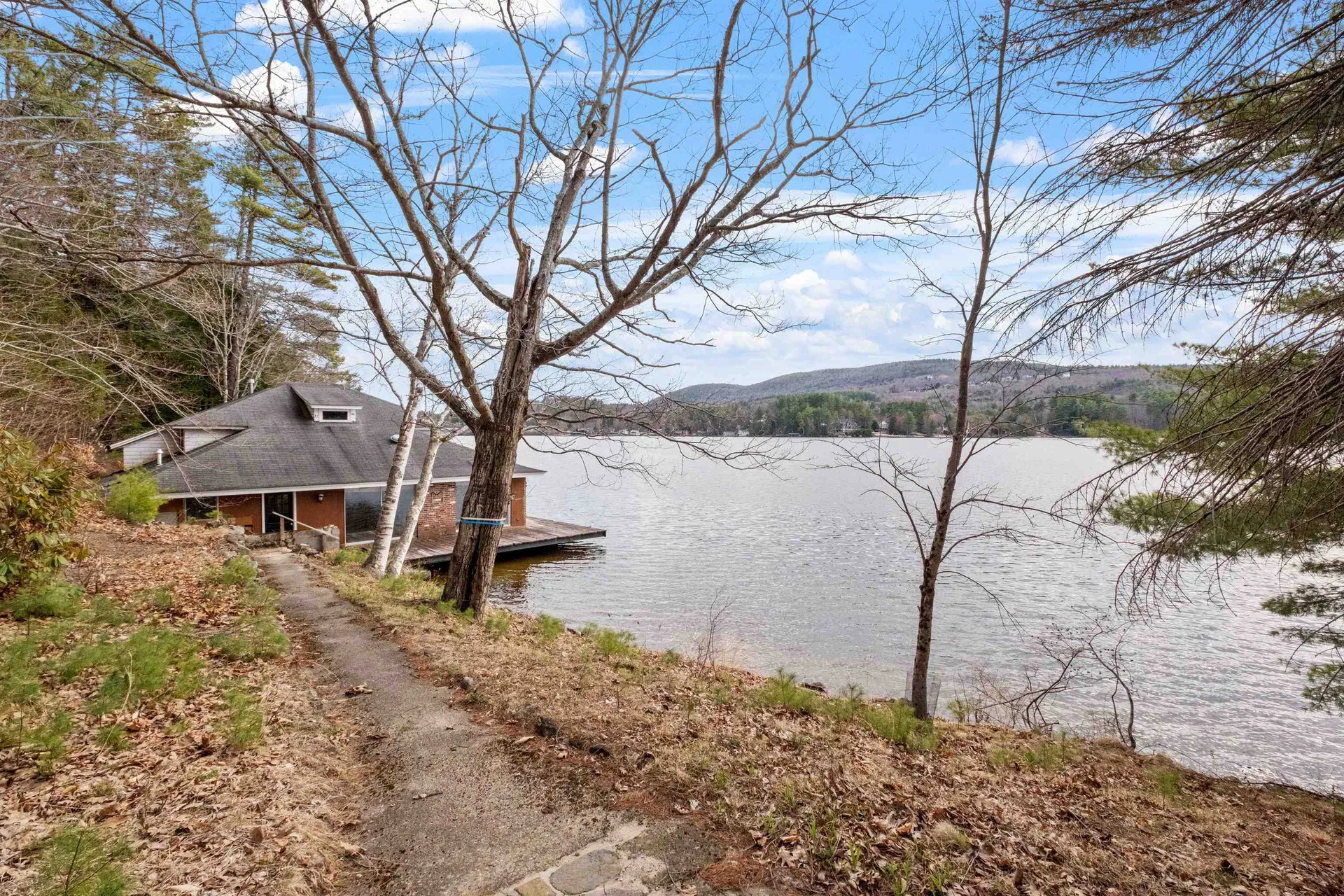 21 Silver Cascade Way Alton NH 03810