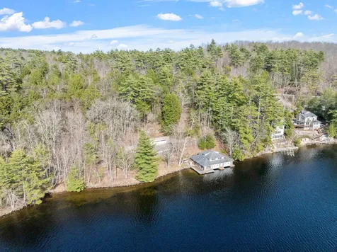 21 Silver Cascade Way Alton NH 03810