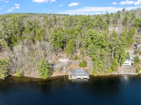 21 Silver Cascade Way Alton NH 03810