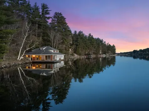 21 Silver Cascade Way Alton NH 03810