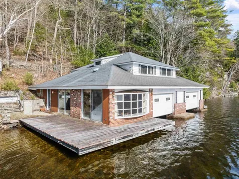 21 Silver Cascade Way Alton NH 03810