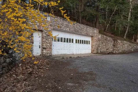 21 Silver Cascade Way Alton NH 03810