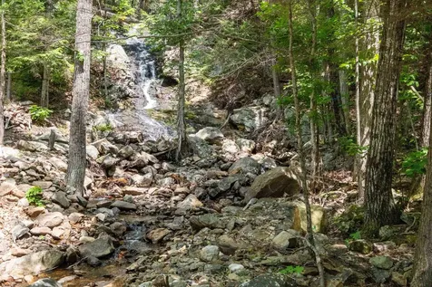 21 Silver Cascade Way Alton NH 03810