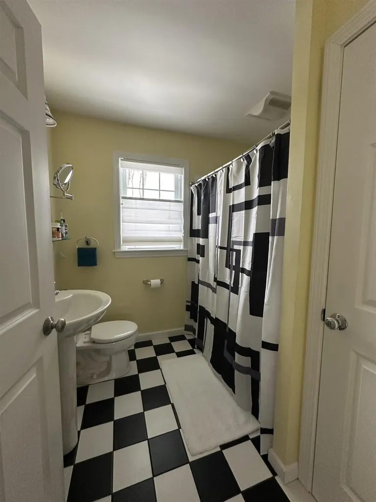 2 Hillcrest Road Essex Junction VT 05452