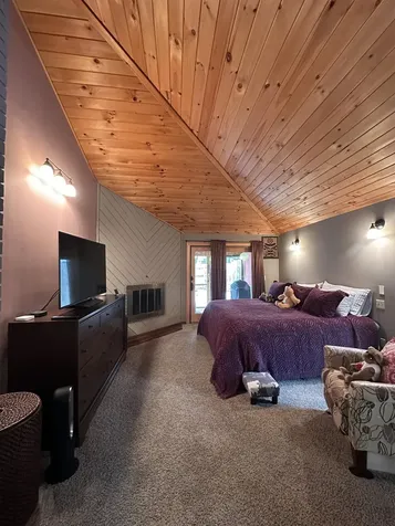 2 Hillcrest Road Essex Junction VT 05452