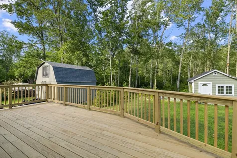 7 Ferndale Road Raymond NH 03246
