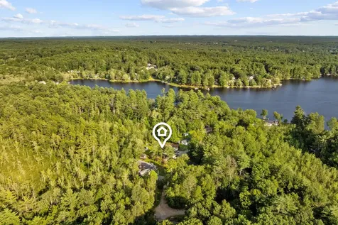 7 Ferndale Road Raymond NH 03246