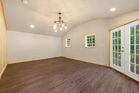7 Ferndale Road Raymond NH 03246