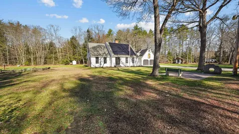 82 Folsom Road Hopkinton NH 03229