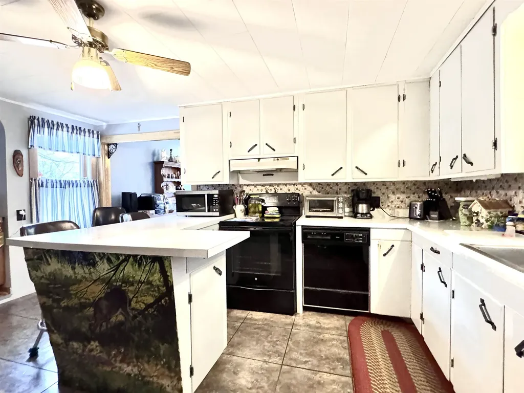 238 Northside Road Stark NH 03582