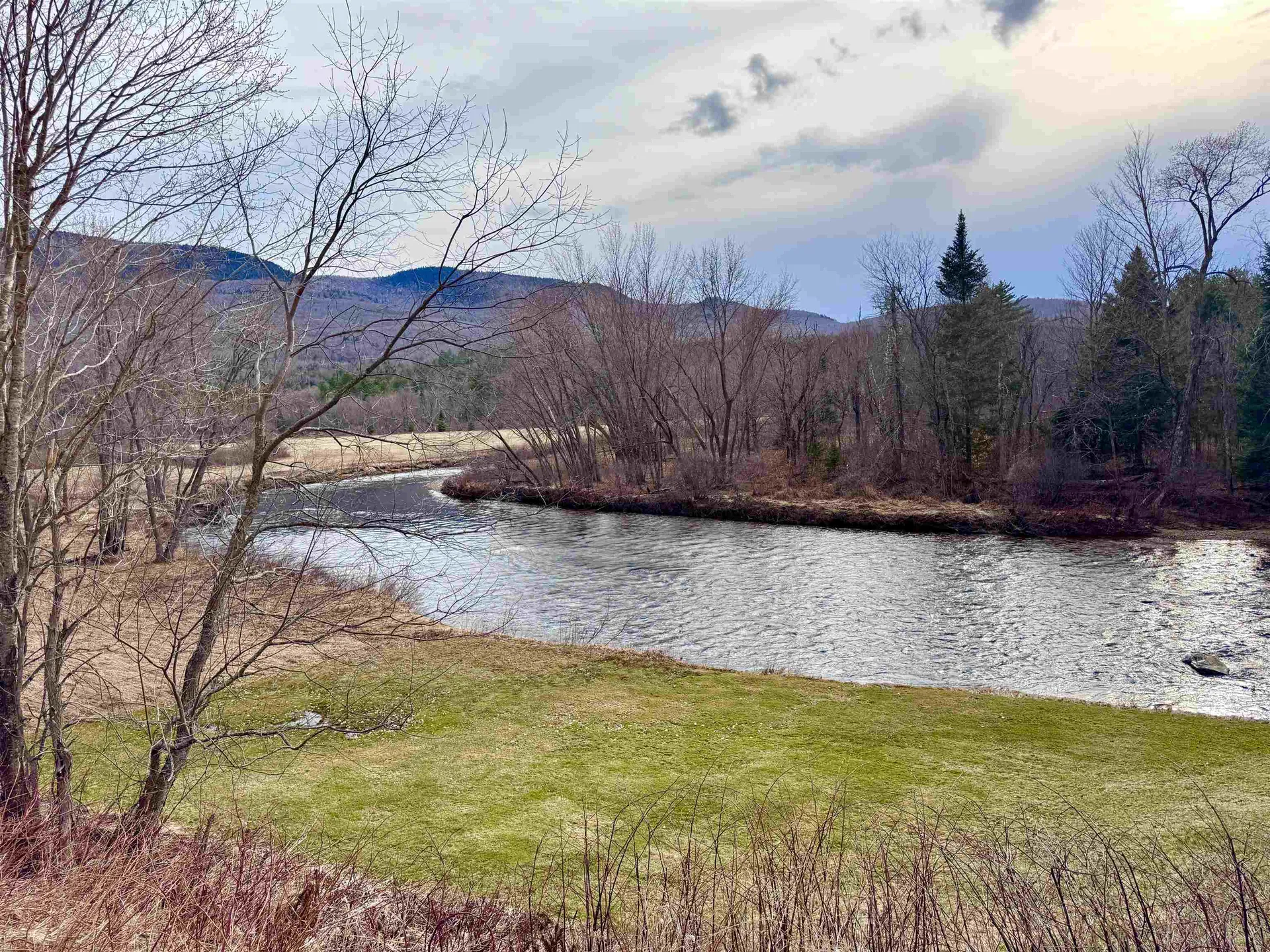 238 Northside Road Stark NH 03582