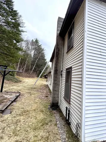 238 Northside Road Stark NH 03582