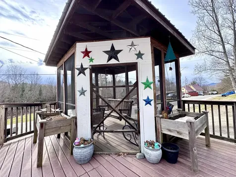 238 Northside Road Stark NH 03582