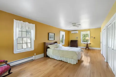 19 Grimes Hill Road Newfane VT 05345