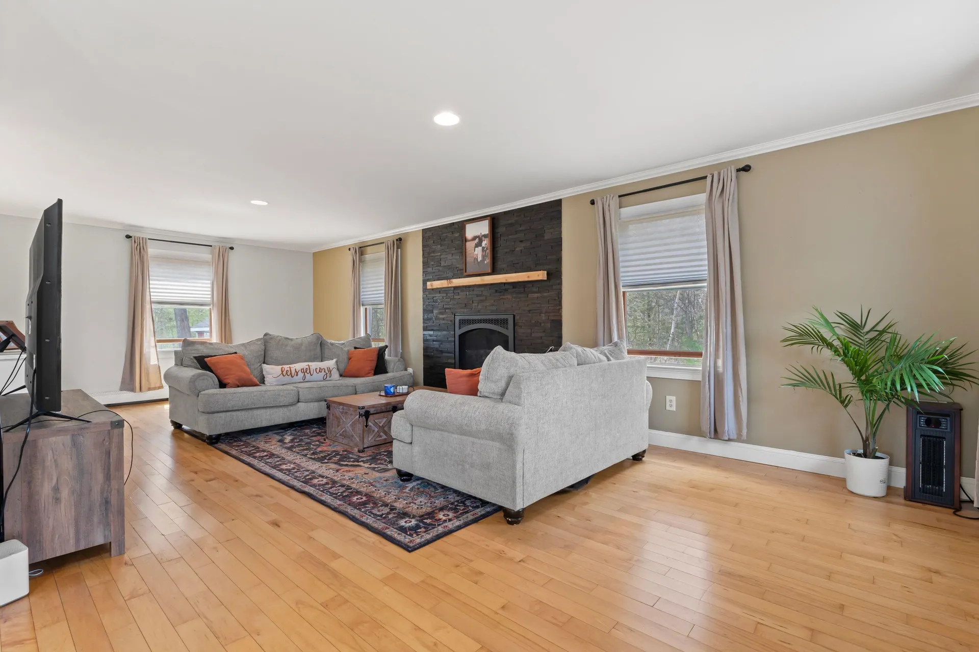 10 Hidden Valley Drive Dover NH 03820