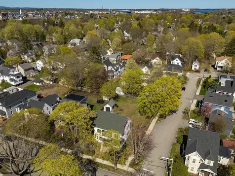 225 Wibird Street Portsmouth NH 03801