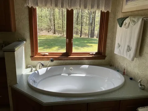 39 Oaklands Road Exeter NH 03833