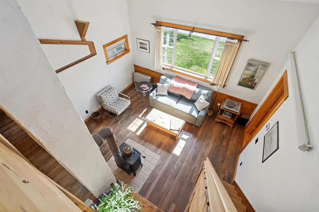 571 New Boston Road Norwich VT 05055