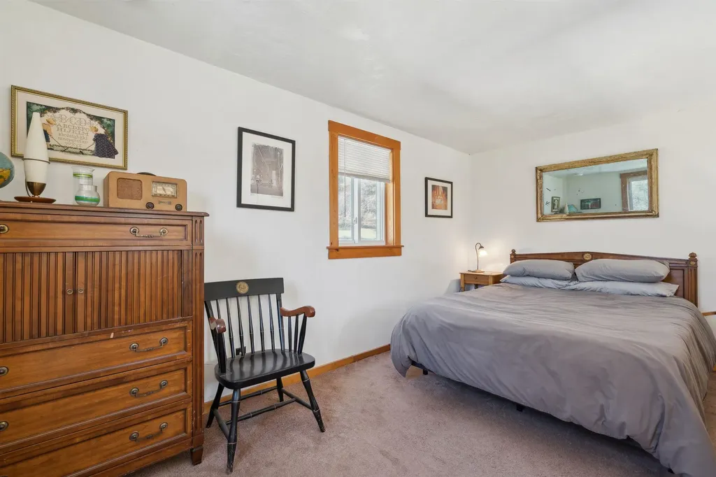 571 New Boston Road Norwich VT 05055