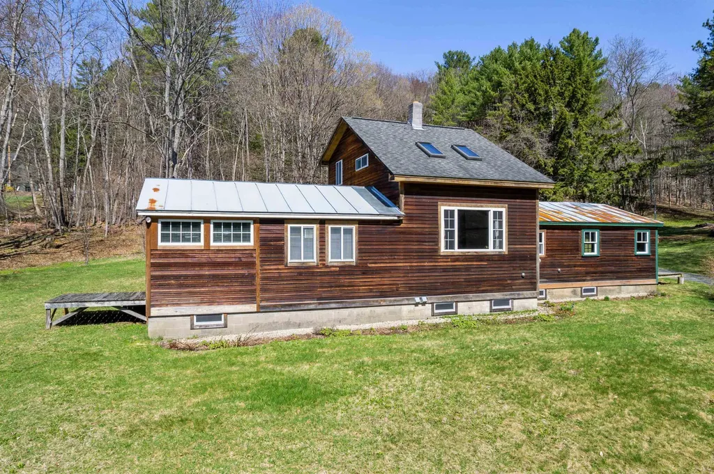 571 New Boston Road Norwich VT 05055