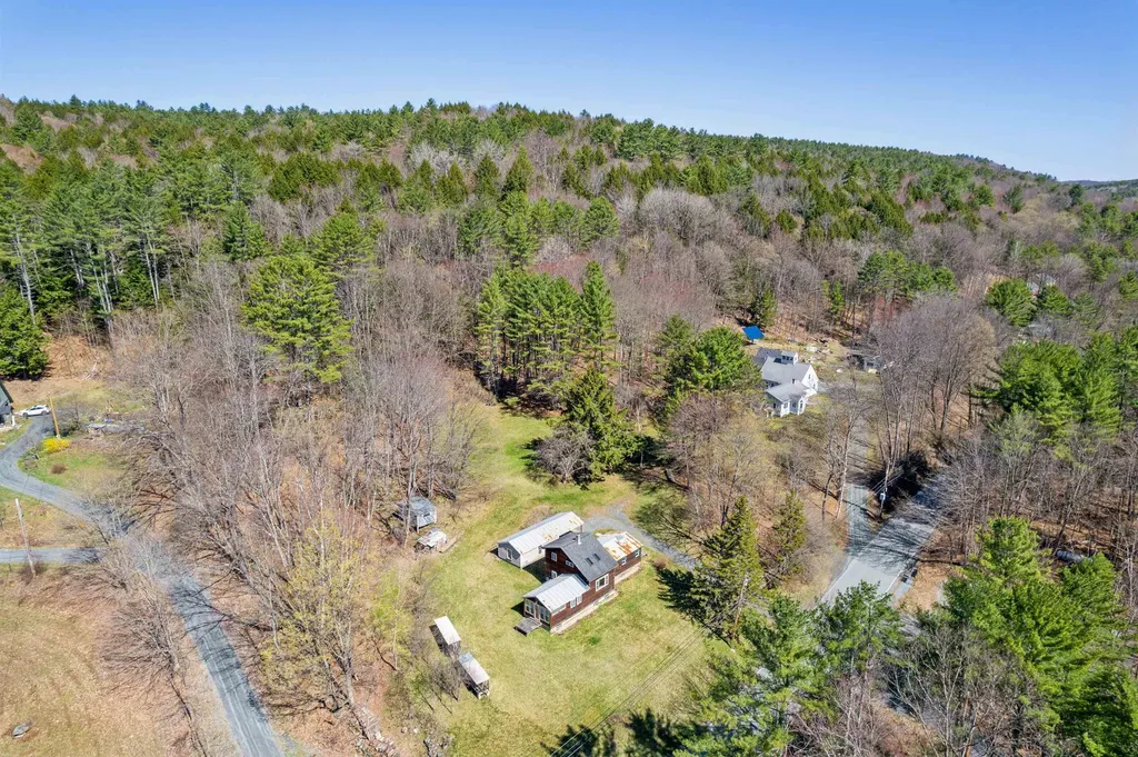 571 New Boston Road Norwich VT 05055