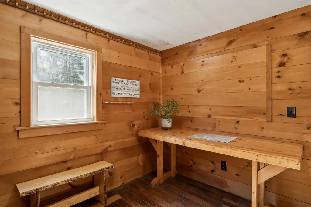 571 New Boston Road Norwich VT 05055