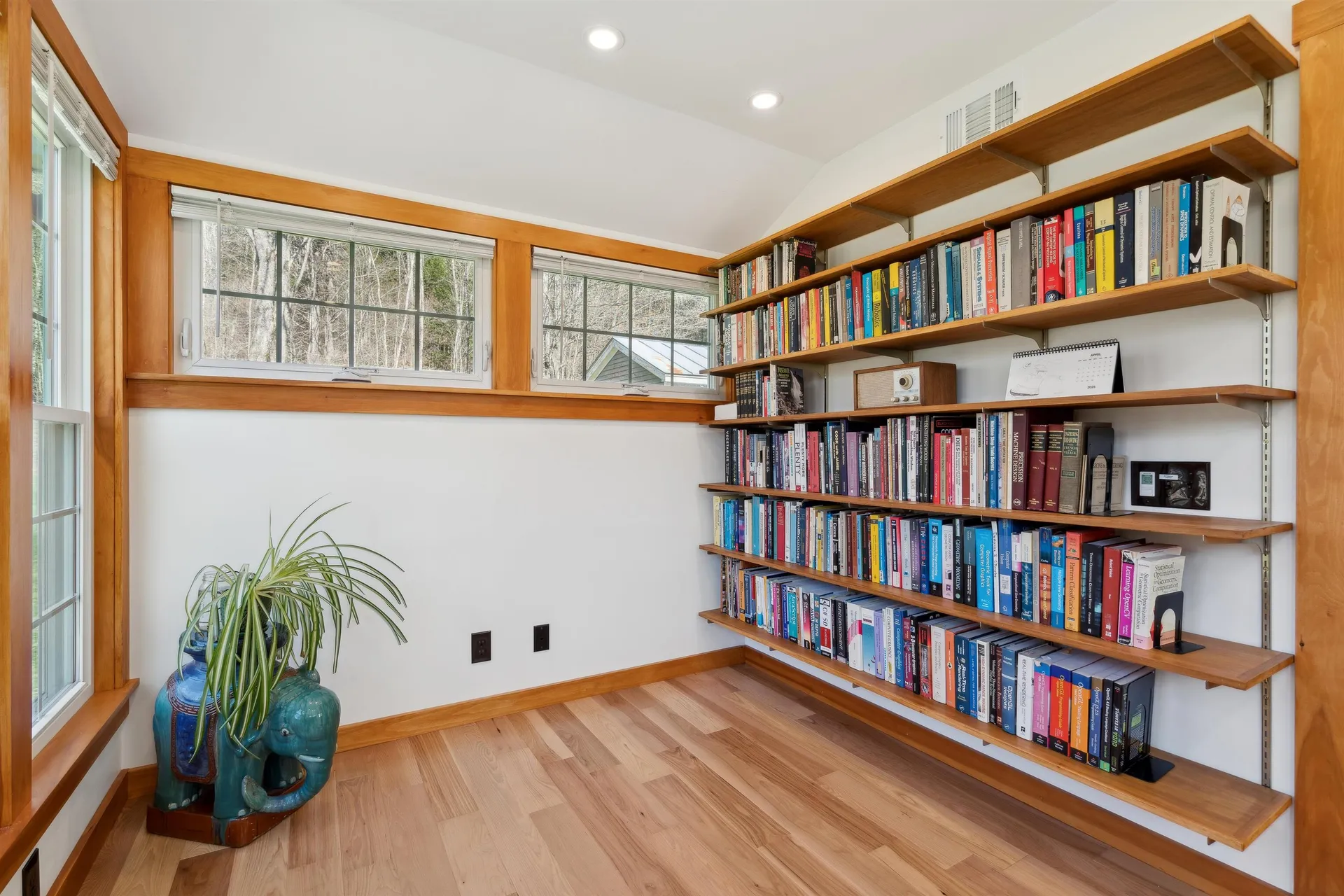 571 New Boston Road Norwich VT 05055