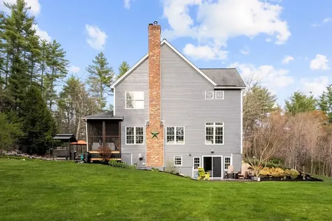 7 Carol Ann Lane Amherst NH 03031