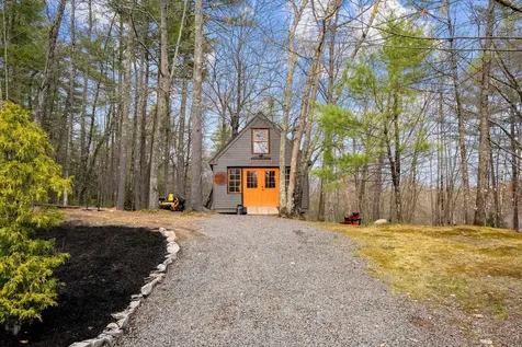 7 Carol Ann Lane Amherst NH 03031