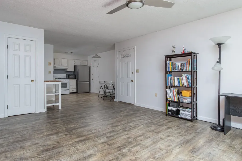 50 Brookside Drive Exeter NH 03833