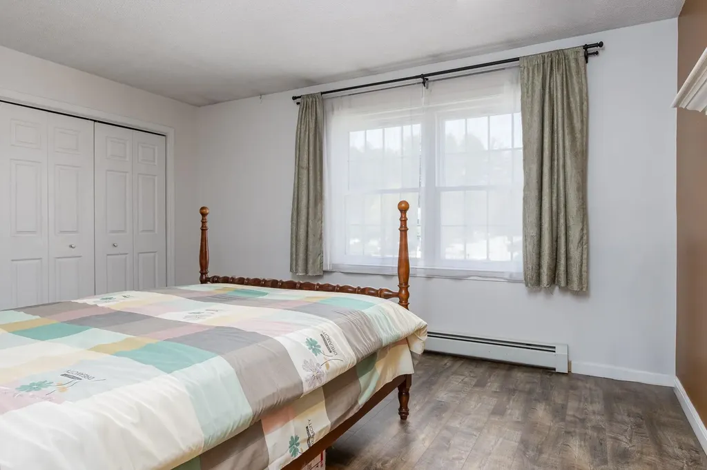 50 Brookside Drive Exeter NH 03833