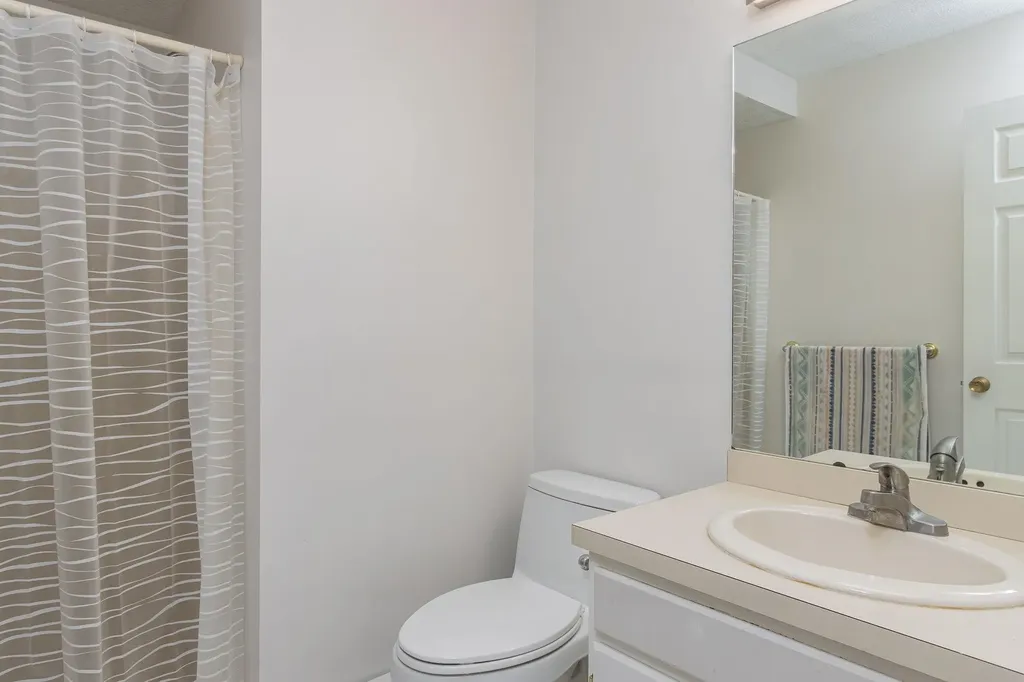 50 Brookside Drive Exeter NH 03833