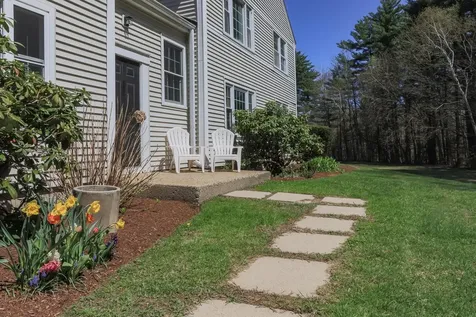 50 Brookside Drive Exeter NH 03833