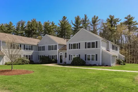 50 Brookside Drive Exeter NH 03833