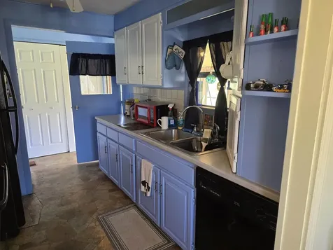 381 Depot Street Rumney NH 03266