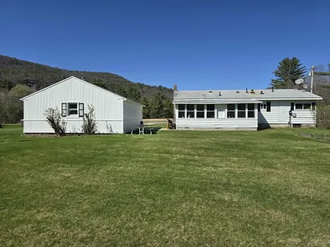 381 Depot Street Rumney NH 03266