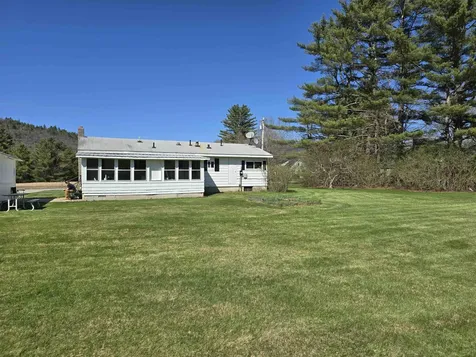 381 Depot Street Rumney NH 03266