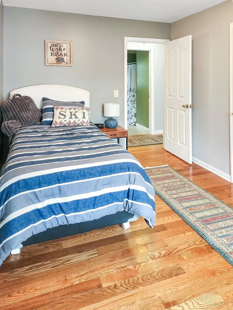 130 Pleasant Street Cavendish VT 05142