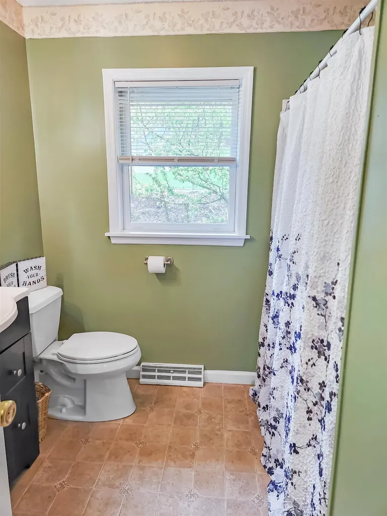 130 Pleasant Street Cavendish VT 05142