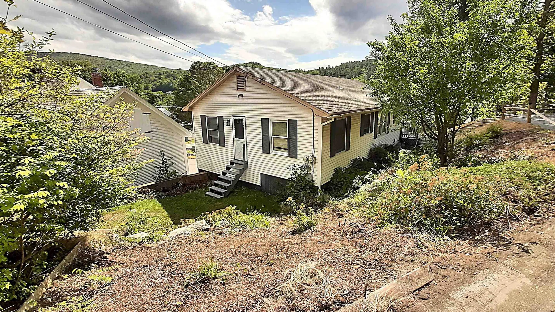 130 Pleasant Street Cavendish VT 05142