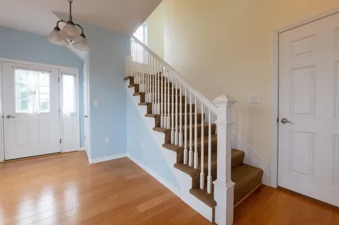 35 Glade Path Hampton NH 03842