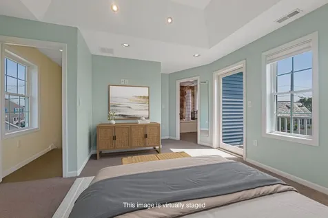 35 Glade Path Hampton NH 03842