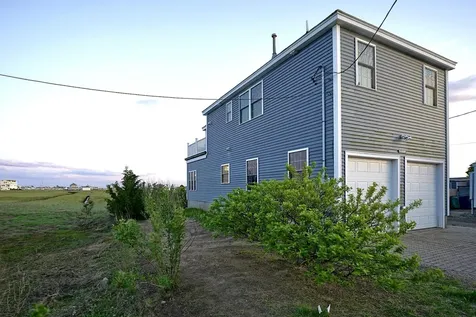 35 Glade Path Hampton NH 03842