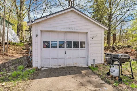 36 Dixon Street Laconia NH 03246