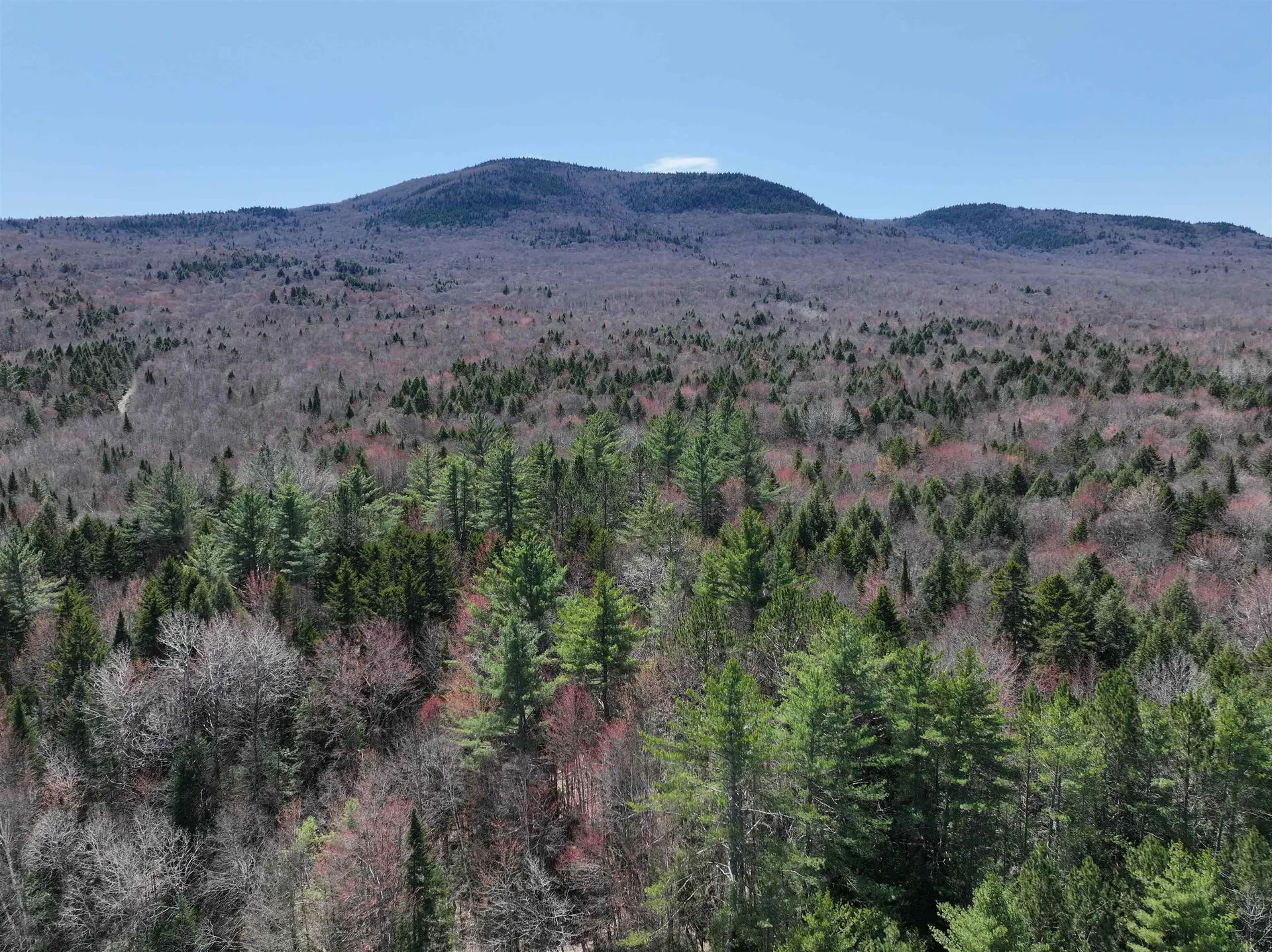 00 Stark Highway Stark NH 03582