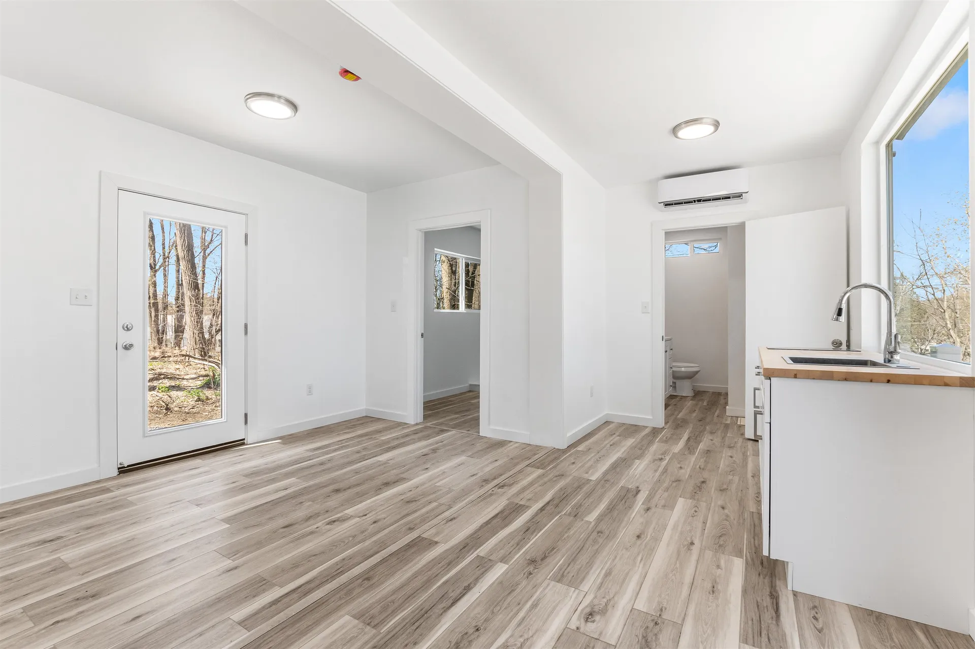 15 Highland Avenue Claremont NH 03743