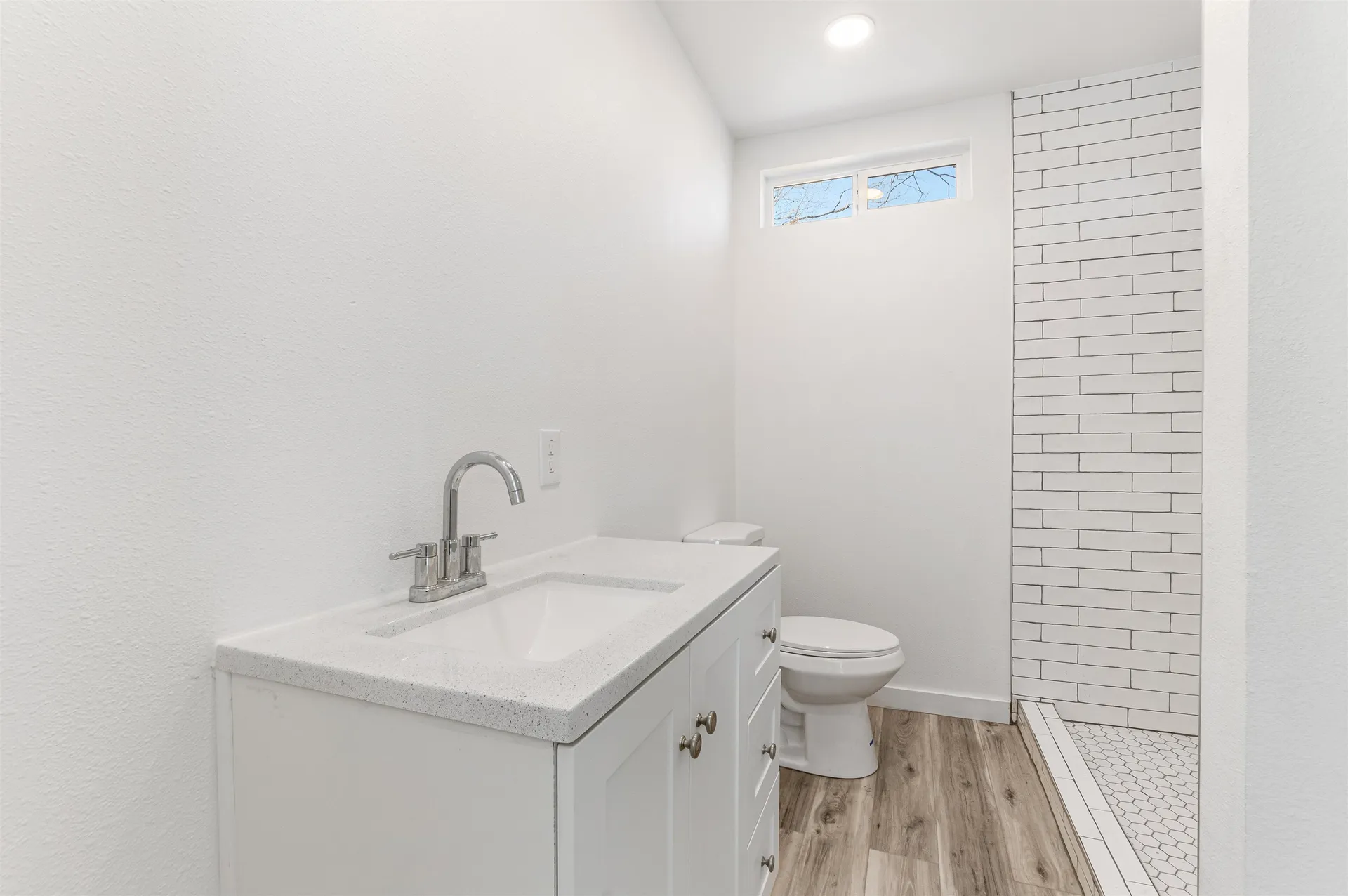 15 Highland Avenue Claremont NH 03743