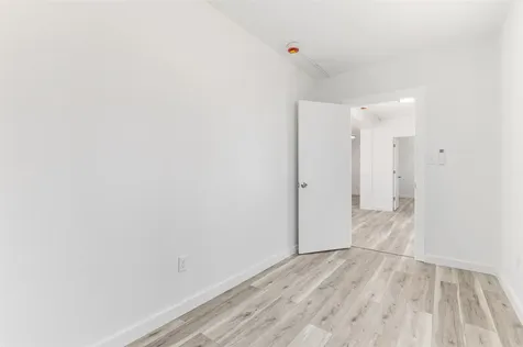 15 Highland Avenue Claremont NH 03743