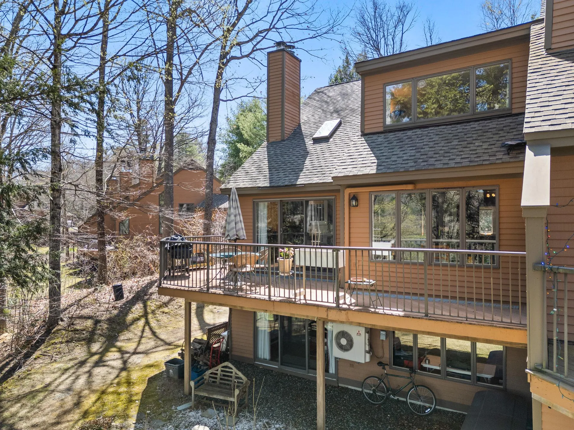 1140 Murphy's Road Hartford VT 05059